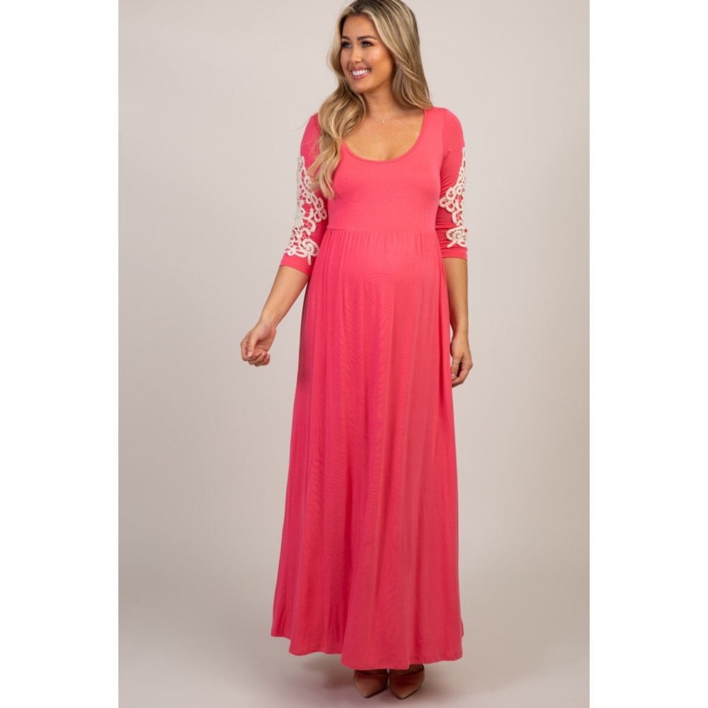 Pinkblush Pink Crochet Maternity Dress! ✨
